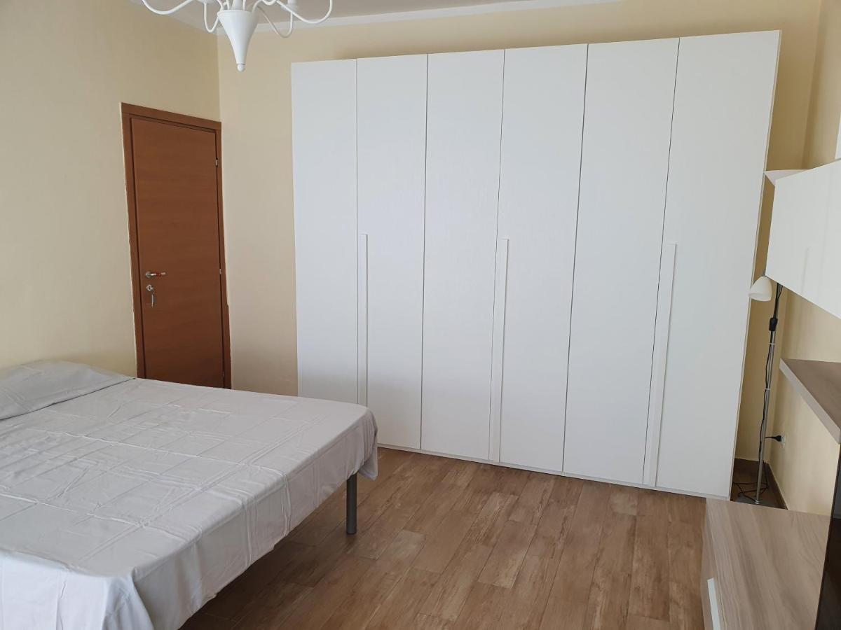 De Candia House Apartment Rescaldina Exterior foto