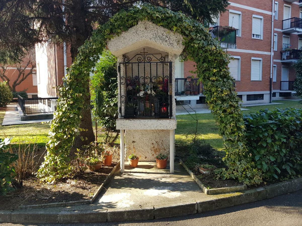 De Candia House Apartment Rescaldina Exterior foto